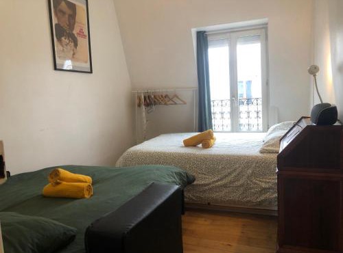 2 pièces sous les toits 6 personnes calme lumineux équipé