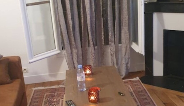 2 pieces of furniture Puteaux la Défense