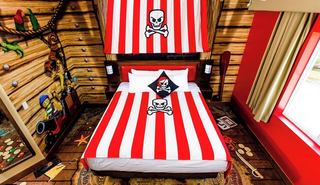 2 Pirate Theme Rooms, Legoland Resort, Treasure-Fun Playscape, Near Water Park