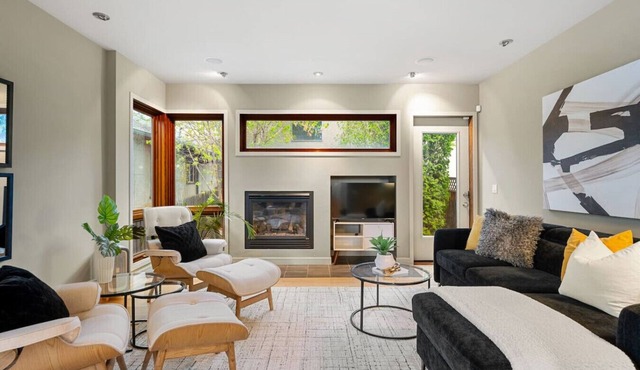 2 Private Suites | Near Saddledome, Events, Core