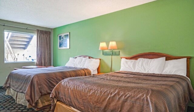 2 Queen Beds near Turner County Schools | Perfect Room for Families