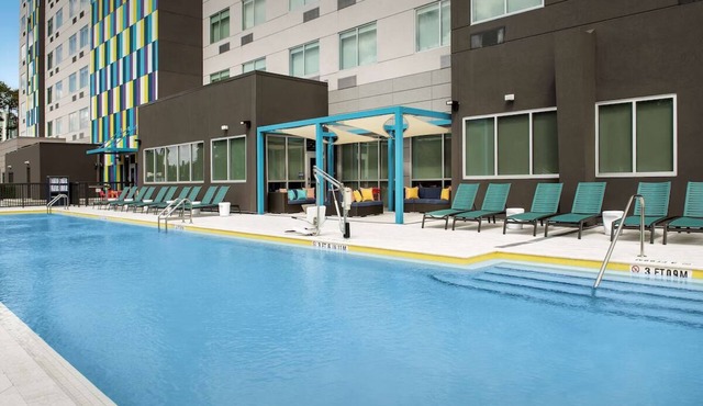 2 Queen Beds | Tru by Hilton Orlando | with Free Breakfast & Pets are Welcome