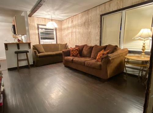 2 Queens, 1 Full, 1 Twin Bed - Denville Cottage