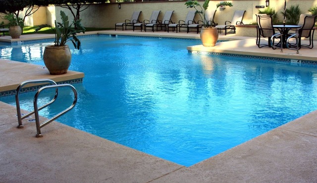 2 Queens at Crowne Plaza Phoenix Airport with Pool & Free Shuttle Service