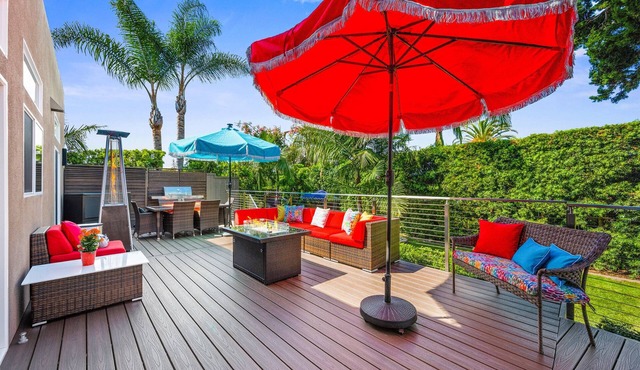 2 Resort-Style Coastal Homes | Family Friendly | Yard | BBQ | Near 🏖️ +LEGOLAND