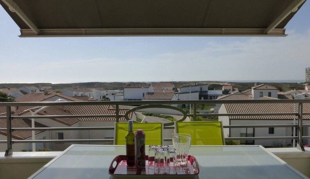 2-room apartment, 4 sleeps, sea view, parking