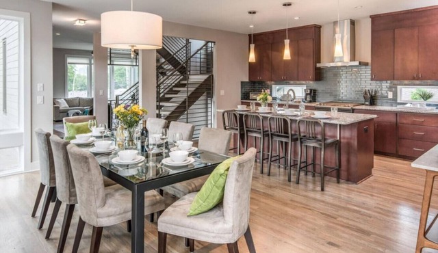 2 Rooftop Homes Walk to Gulch & Broadway!