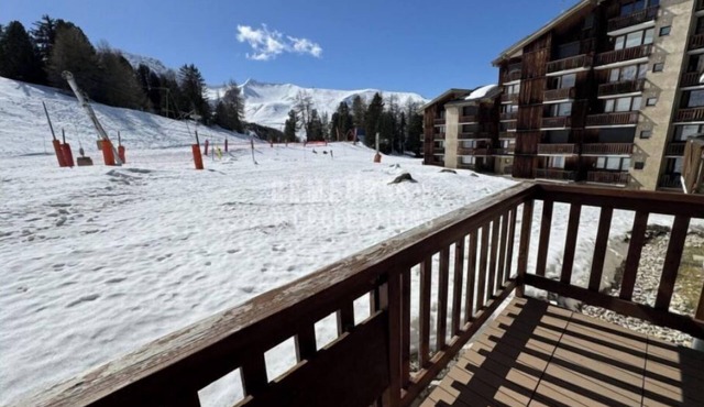2-room apartment Plagne village ski in ski out
