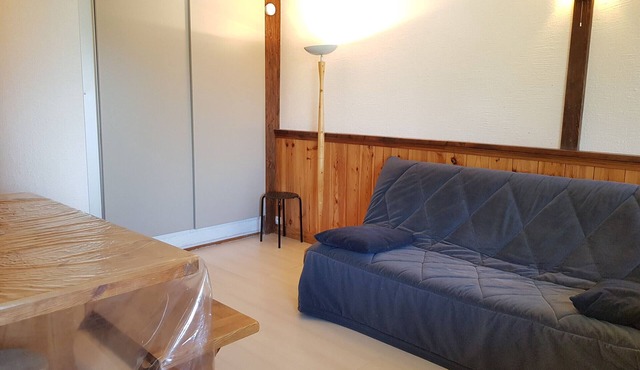 2-room apartment for 6 near slopes in Arc 1600