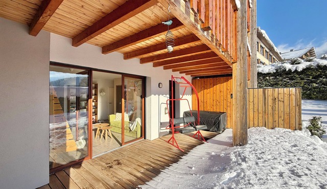 2-room apartment mountain corner 52 m2 terrace mountain view near the center