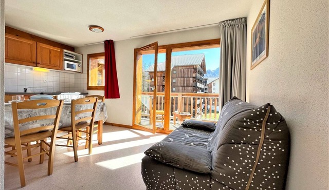 2-Room Apartment, 6 People, Pets Allowed, Parking, Near Slopes