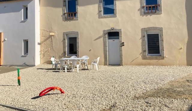 2-room apartment + bathroom 5 km from the beach