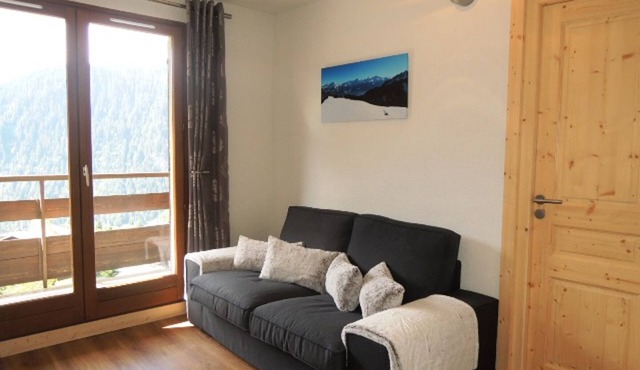2-room apartment for 4 people with balcony in Châtel