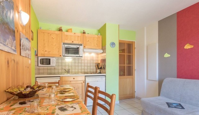 2-room apartment with mountain corner in Chantemerle - Serre-Chevalier, 4 people