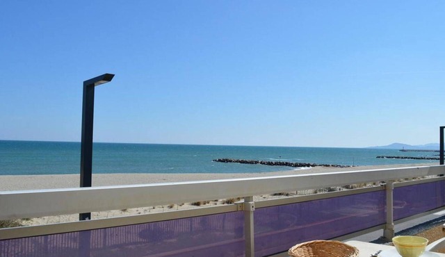 2-room apartment with parking in Saint-Cyprien