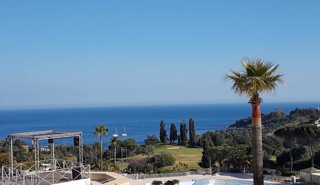 2-room apartment with sea view and 5 swimming pools in SAINT RAPHAEL FREJUS CAP ESTEREL AGAY