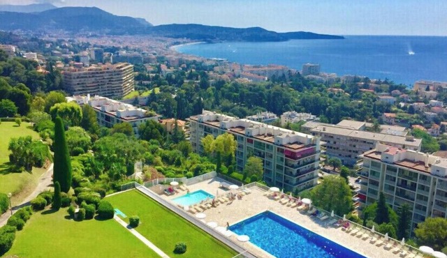 2-room apartment in luxury residence