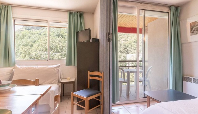 2-Room Apartment - Sleeps 6, Near Prorel Lift and Briançon Center