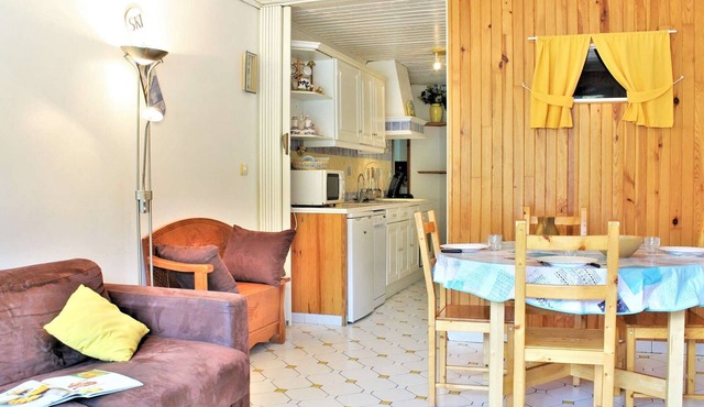 2-Room Apartment, Sleeps 6, Ski-in/Ski-out, South Facing, Pets Allowed