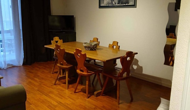 2-Room Apartment with Terrace