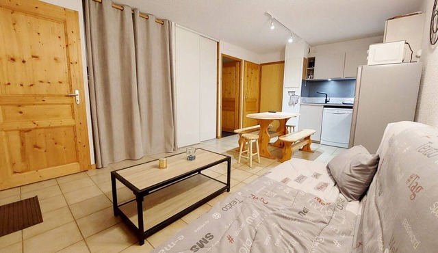 2-room + cabin apartment for 6, Morillon 1100, pets allowed, ground floor