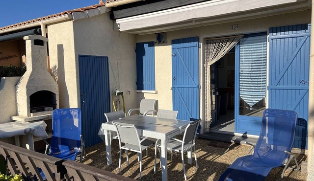 2 Room Cottage + Loft in Port Leucate, 6 People, Parking, Near Beach