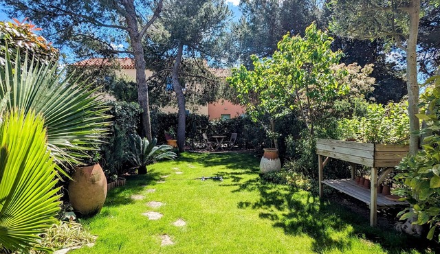 2 Rooms 4☆ 45m2- Calm, Comfort, Sea at 300m, Garden, Terrace, Pools, Parking