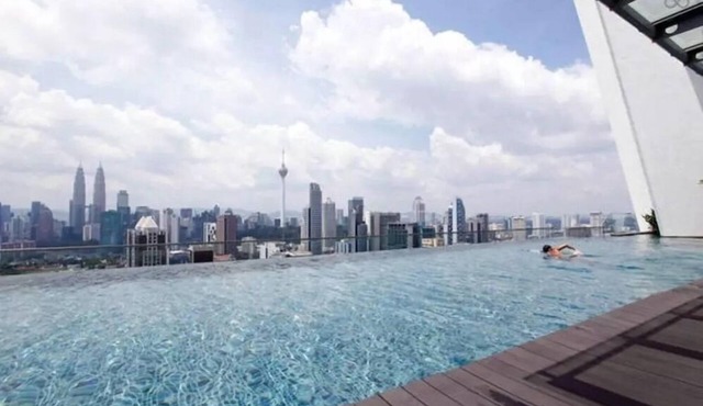 2 Rooms Best Sky Pool KL@KLCC 4