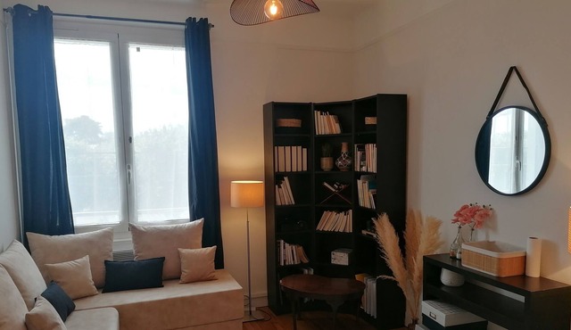 2 rooms in large apartment
