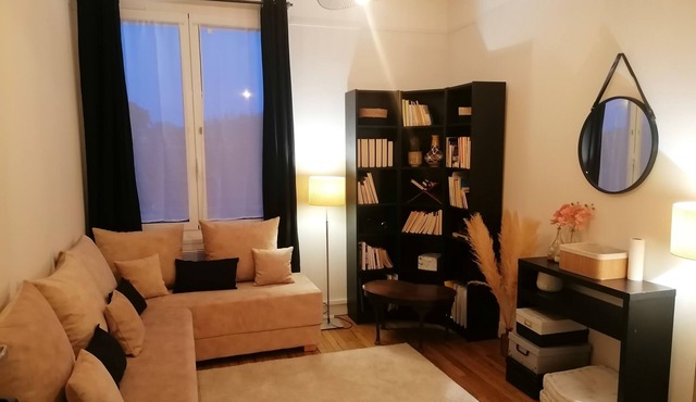 2 rooms in large apartment