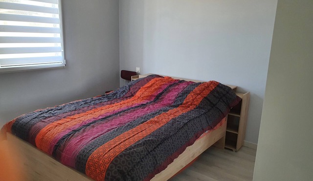 2 rooms rented from inhabitant. A double garage for a trailer or motorcycle