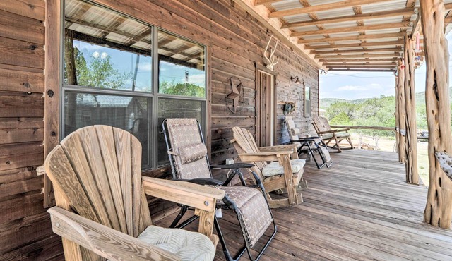 2 Rustic Cabins w/Porches on Remote Ranch!