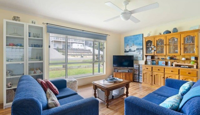 2 Scott street- The Beach House