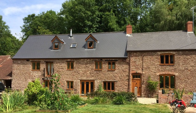 2 self contained bedrooms with private garden in beautiful old mill.
