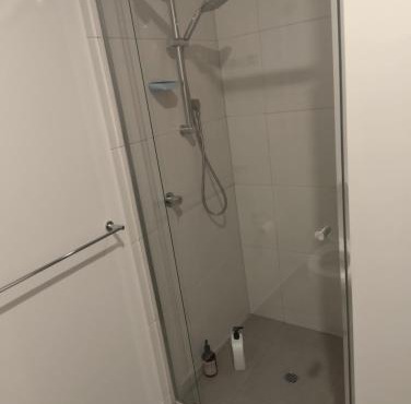 2 Serene rooms with beautiful creek views