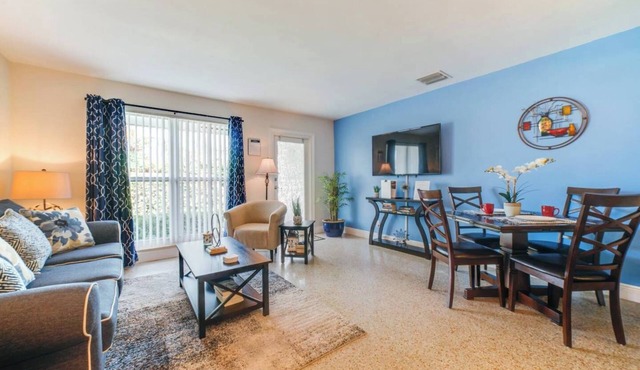 #2 ❤️ Spacious, Quiet, Elegant, with Full Kitchen