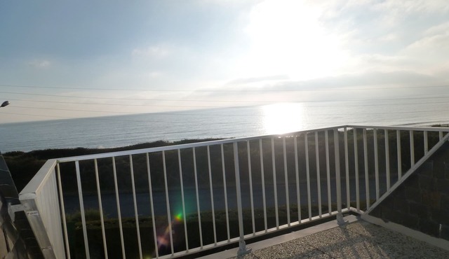 2-star sea view apartment in Kervoyal