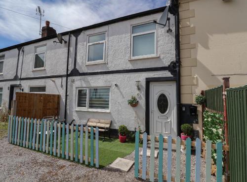 2 Stoneleigh Cottage