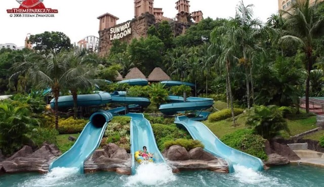 2 Storey Terrace 100mbs WiFi opp. Sunway