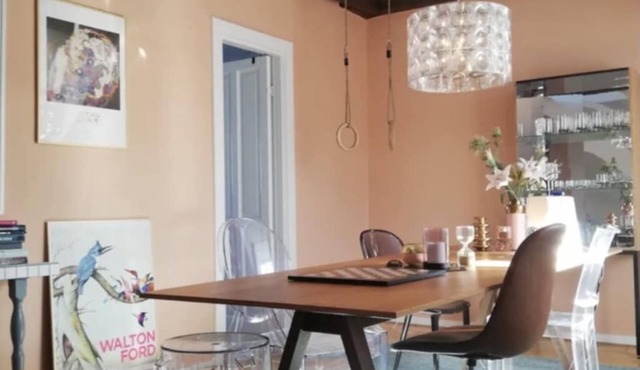 2-story apartment near City Beach in Østerbro