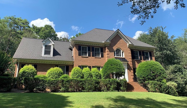 2 story family pool home in Oxford, 30 minutes from ATL