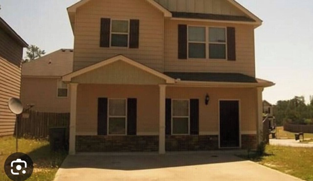 2 story home in Windmark located in Phenix City, 15 mins to Ft Benning/Ft Moore.