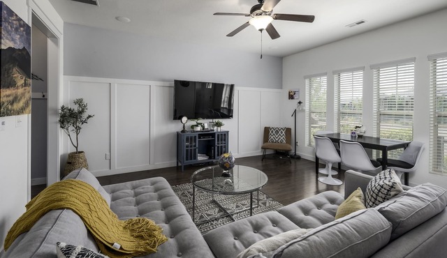 2 Story Townhome Within 30 Minutes of Everything