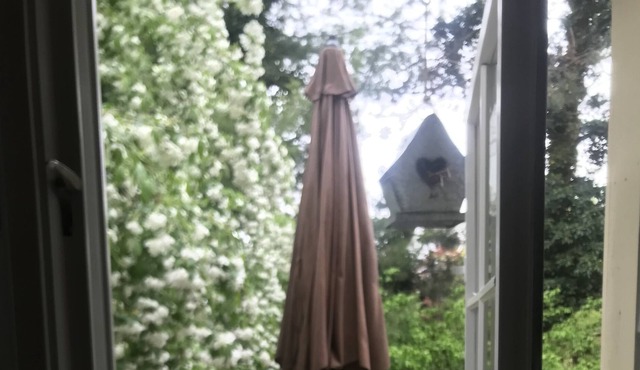 2 story villa near Wegmans, waterfront restaurant and hiking trails.