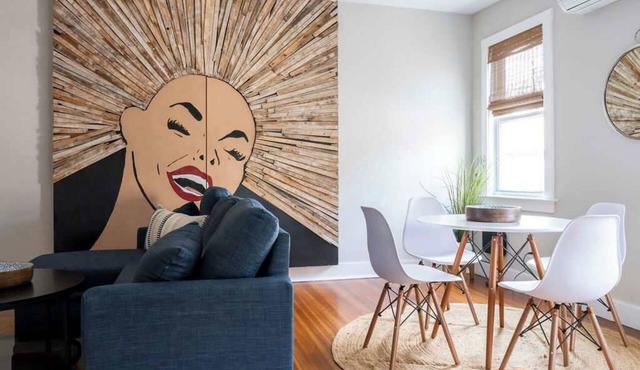 2 Stylish Apartments Near Wharf, Shops & Brewer’s