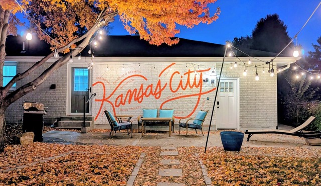 2-Unit Home | 10 min to World Cup Fan Fest, Downtown, & KC Stadiums