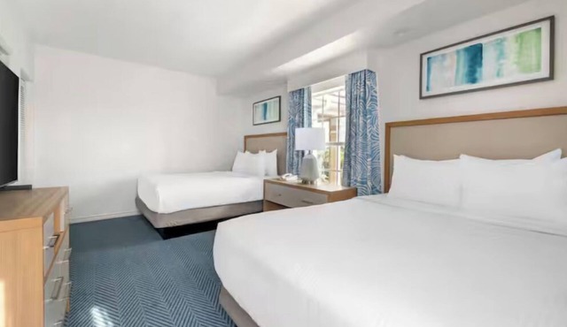 2 Units | 2BR Suite w/Balcony Near Celebration – Minutes to Universal & Disney