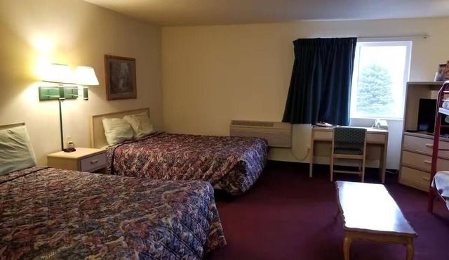 2 Units | Adventure Hub w/Breakfast & Free Parking | Sioux River Trails