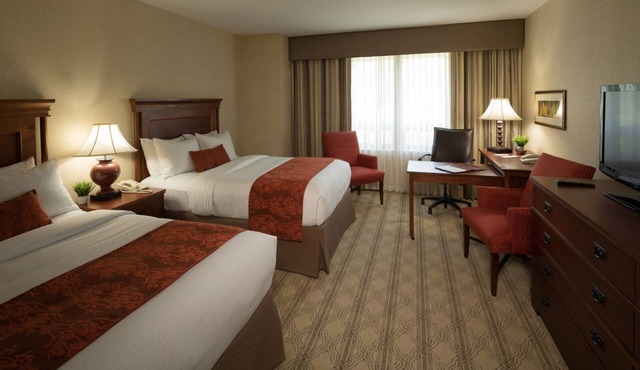 2 Units | Ideal Family Stay w/Modern Features | Ample Parking & Dining Options