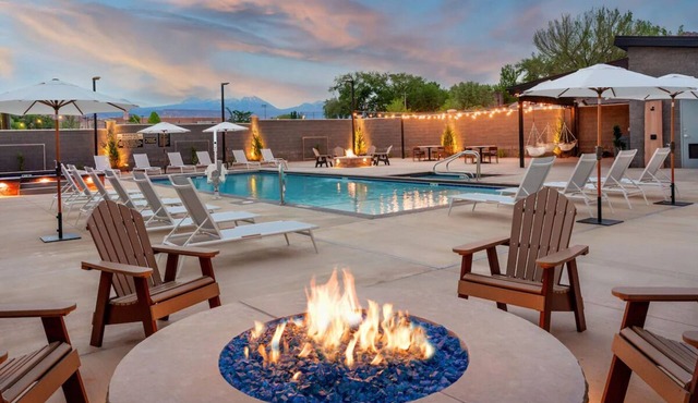 2 Units | Near Downtown Deluxe Stay | Gravity Haus, Outdoor Pool